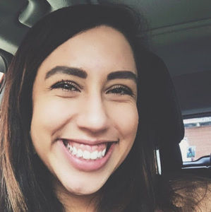 Meet your Posher, Maya